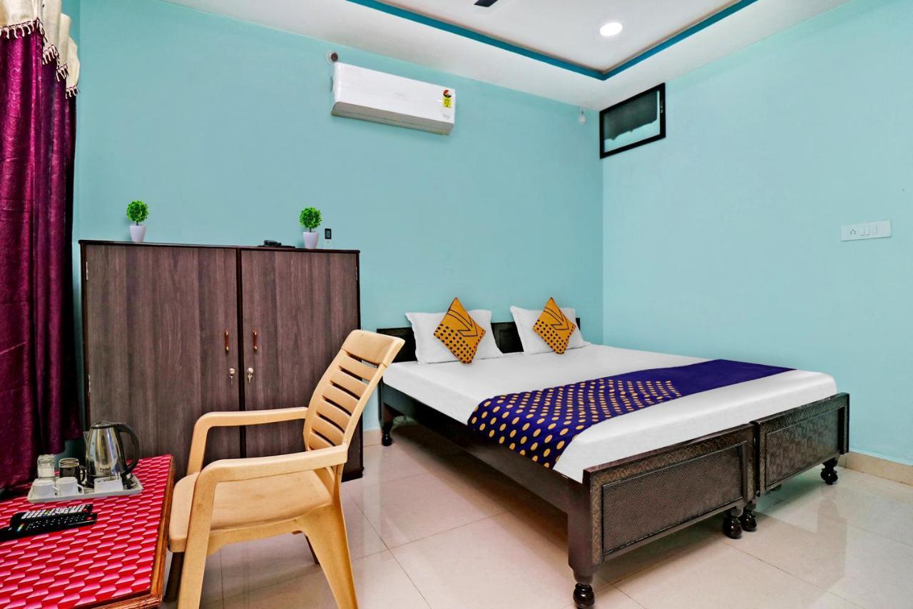 Spot On 37040 Hotel Ayushman Palace Bilaspur  Ngoại thất bức ảnh